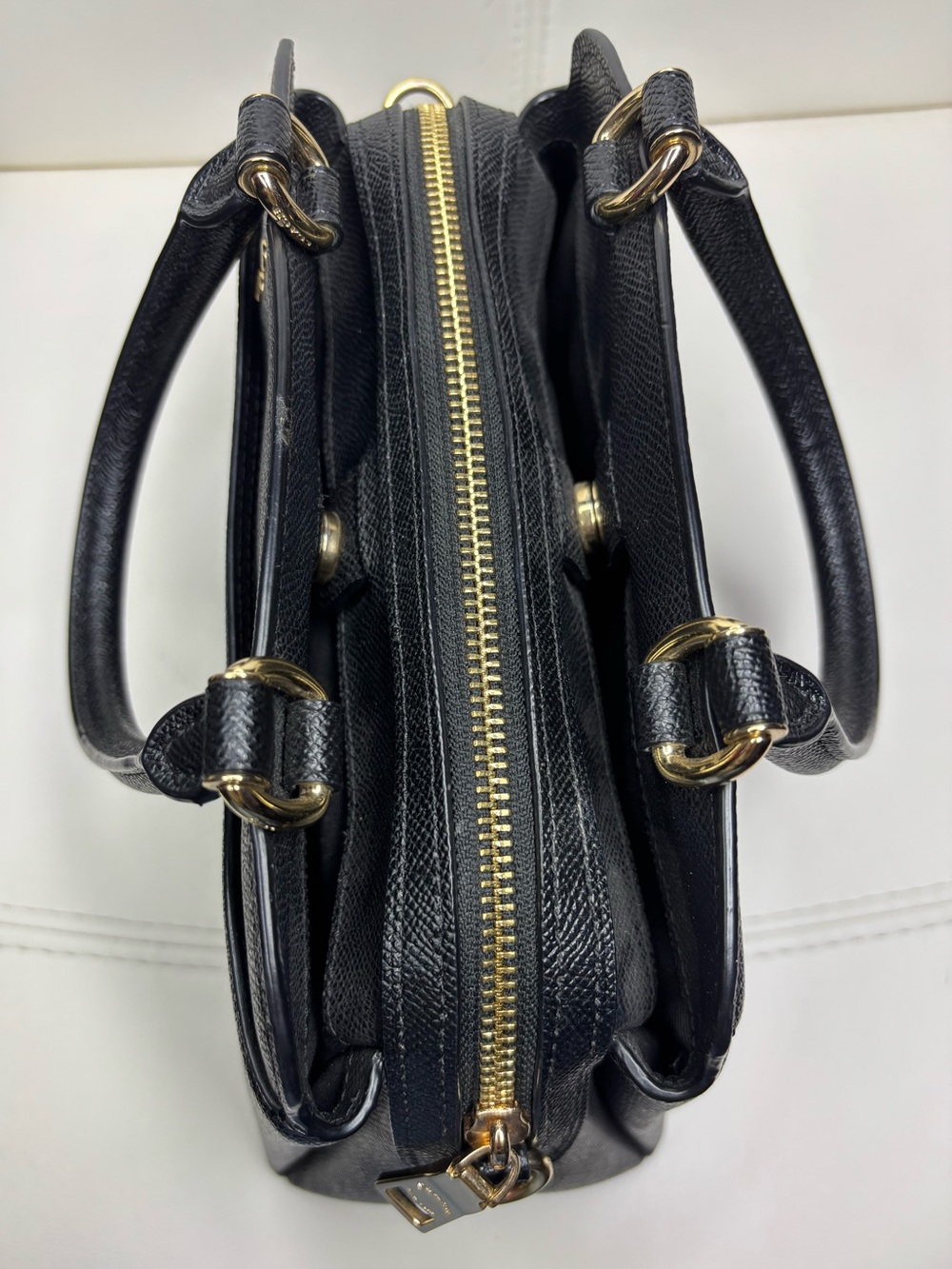 Coach Mini Lillie Carryall in black crossgrain leather and gold hardware - Picture 7 of 14